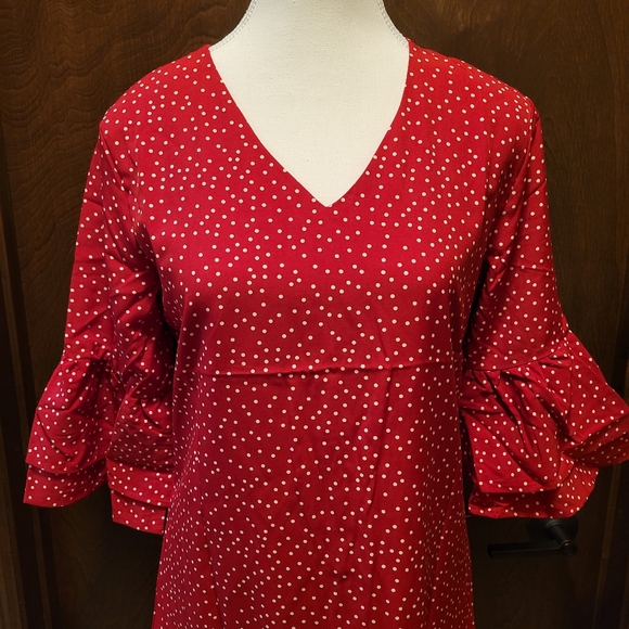 Belongsei Dresses & Skirts - NWT Womens Red Polka Dot Dress